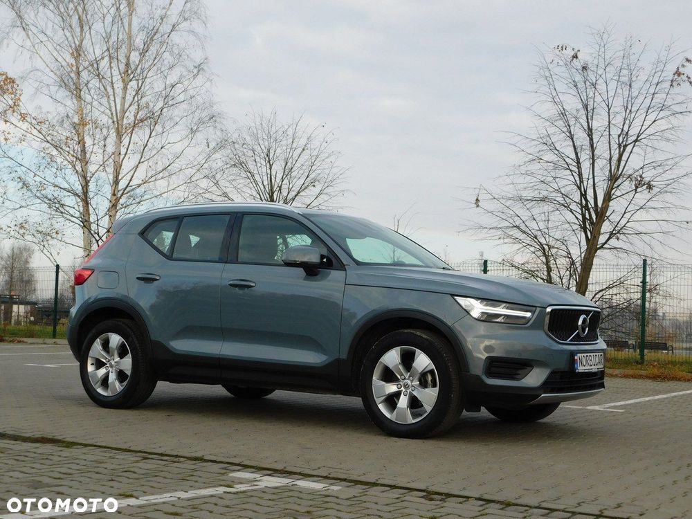 Volvo XC 40 D3 Momentum Pro - 3