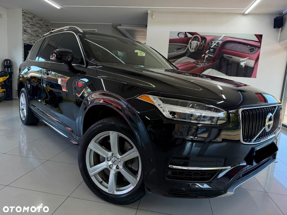 Volvo XC 90 - 40