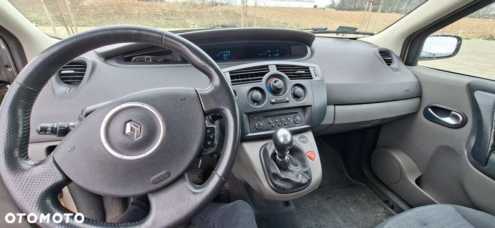 Renault Scenic - 5