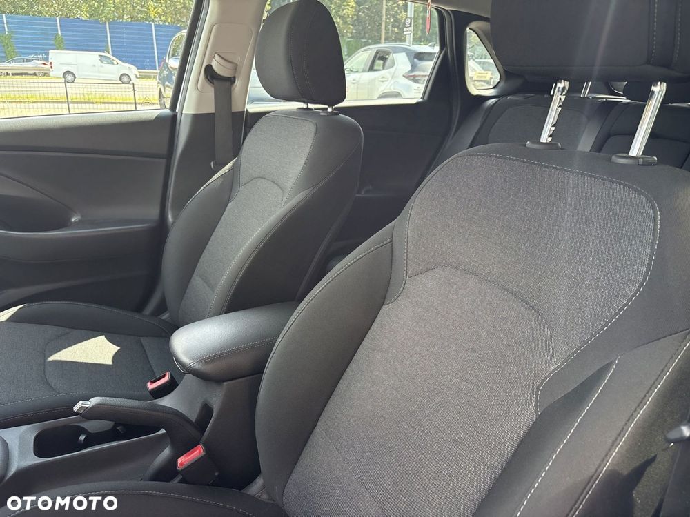 Hyundai i30 1.5 DPI Comfort - 11