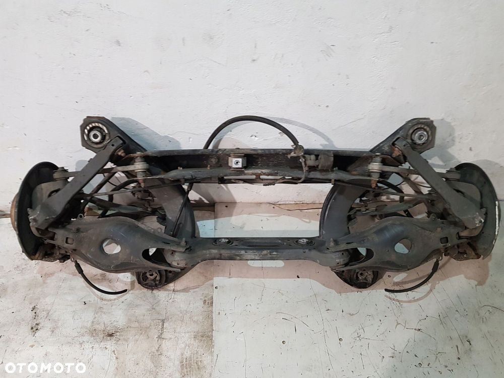 belka zawieszenia tył a2123503510 mercedes e-klasa w212 lift 2.2 cdi kombi - 12