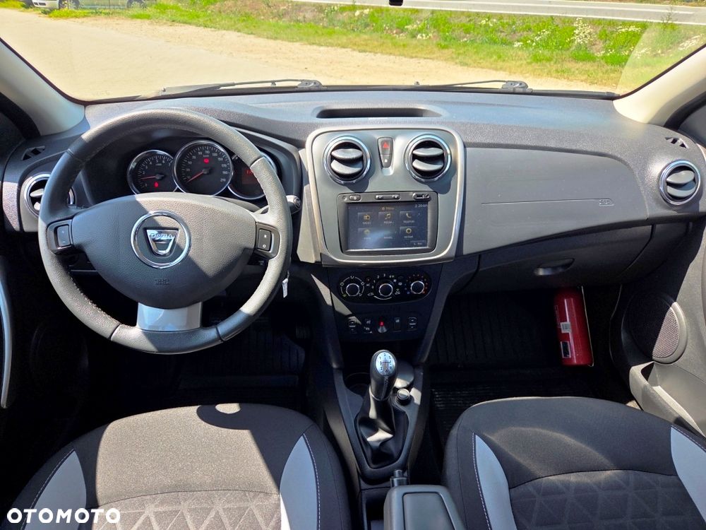Dacia Sandero Stepway TCe 90 Prestige - 35