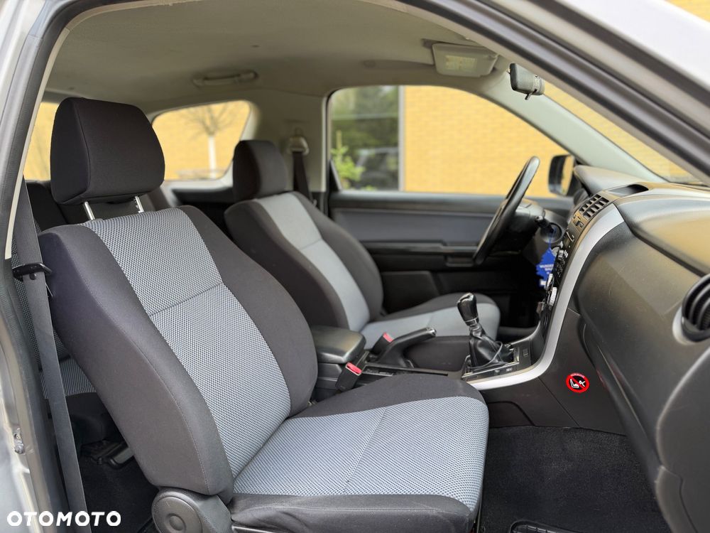 Suzuki Grand Vitara 1.6 - 7
