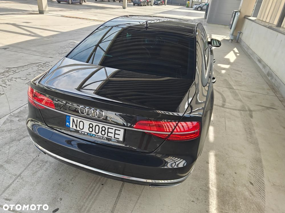 Audi A8 - 9