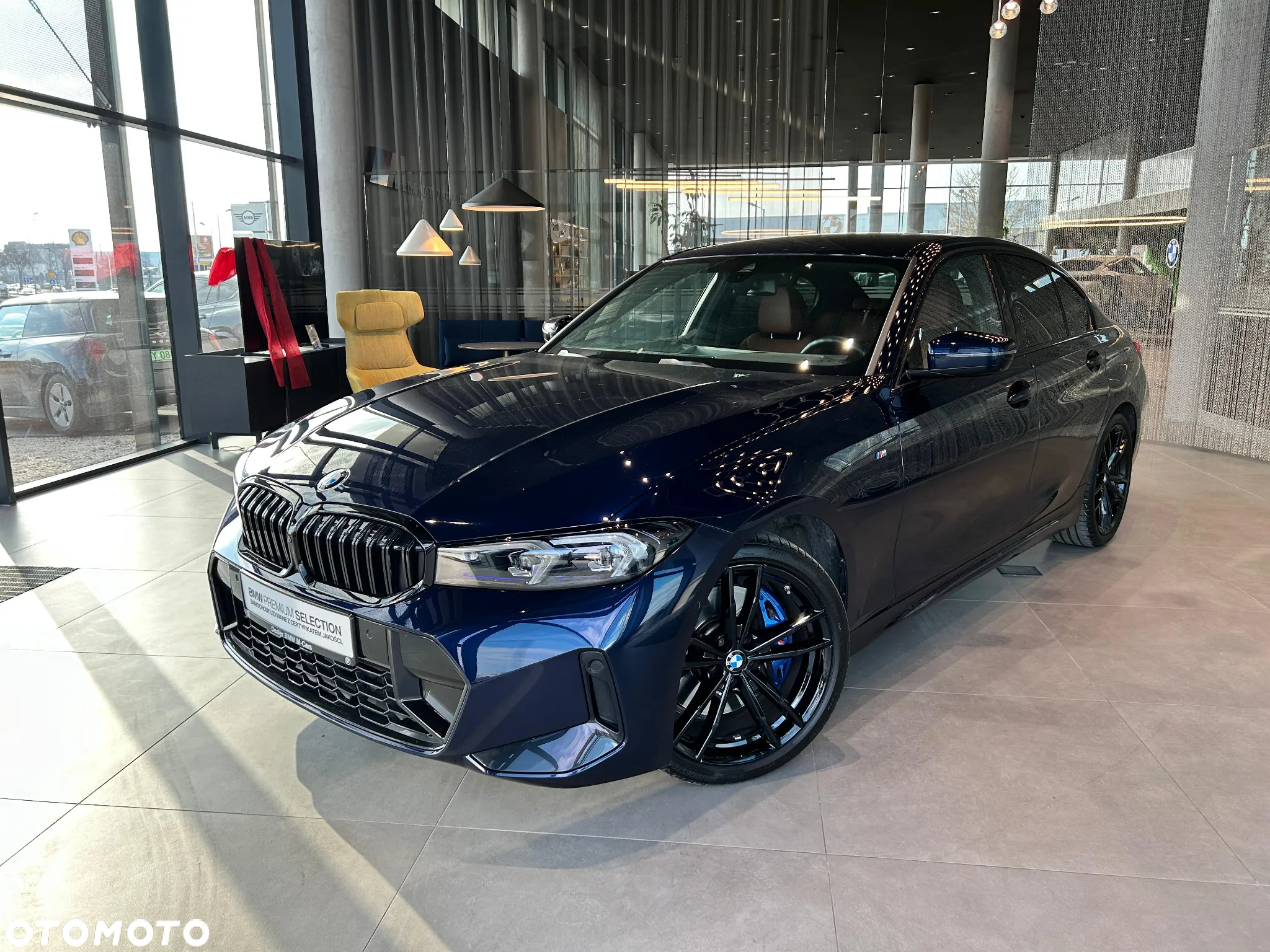 BMW Seria 3 330i xDrive M Sport sport - 3