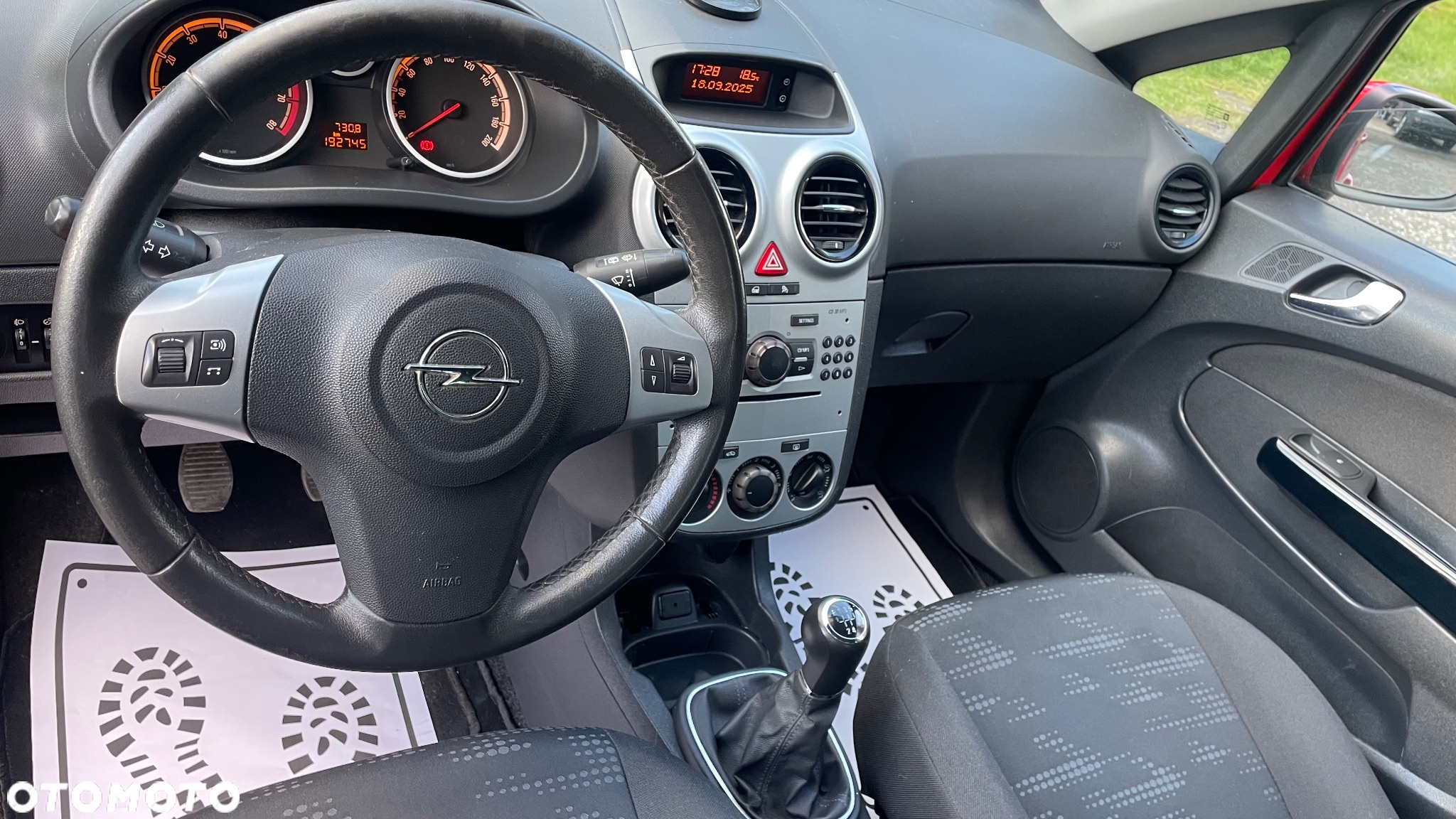 Opel Corsa 1.4 16V Selection 110 Jahre - 22