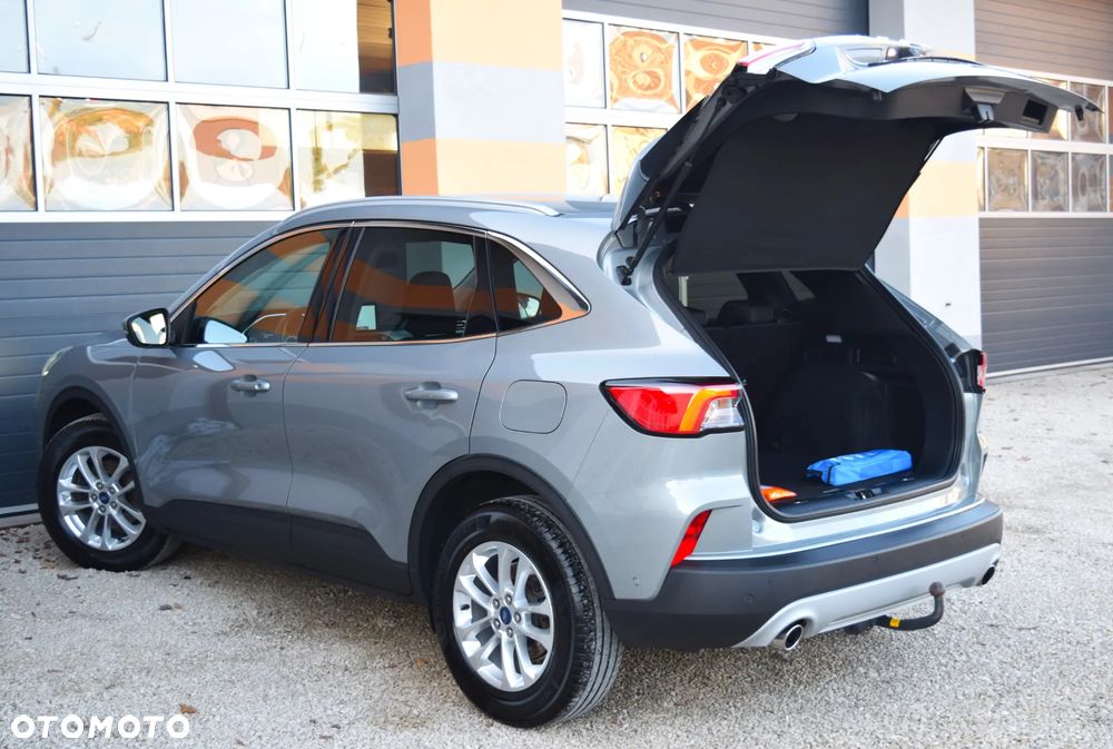 Ford Kuga 2.0 EcoBlue Hybrid TITANIUM X - 17