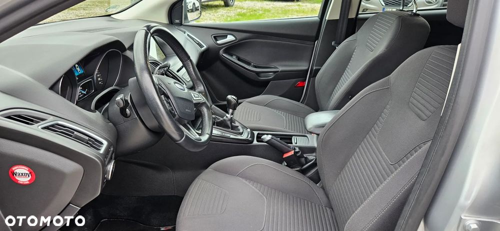 Ford Focus - 21