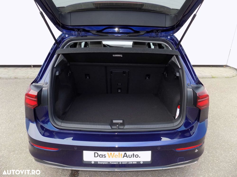 Volkswagen Golf 1.5 TSI ACT Style - 28
