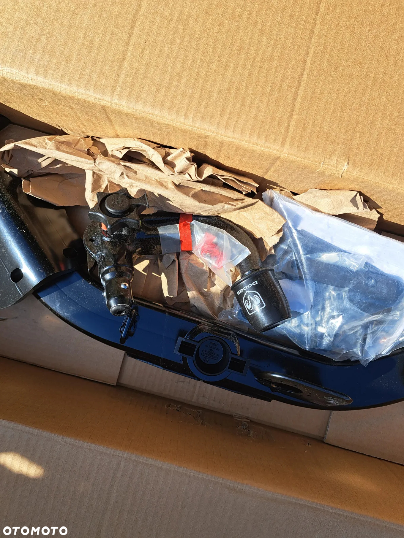 Hak Holowniczy Dodge Journey I Fiat Freemont 82210871 - 12