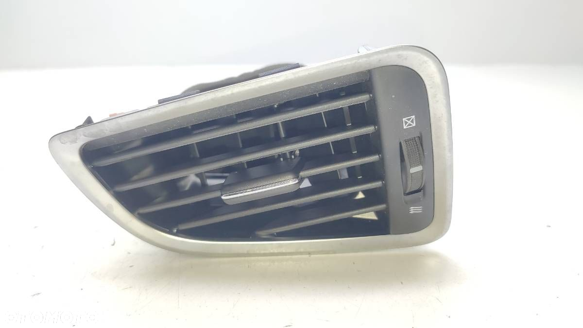 KRATKA NAWIEWU PRAWA DESKI KONSOLI SUZUKI SX4 S-CROSS LIFT 73630-61M0 - 2