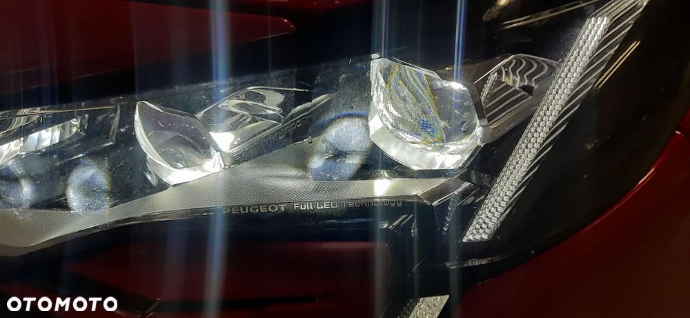 Peugeot 5008 1.6 PureTech GT Line S&S EAT8 - 6