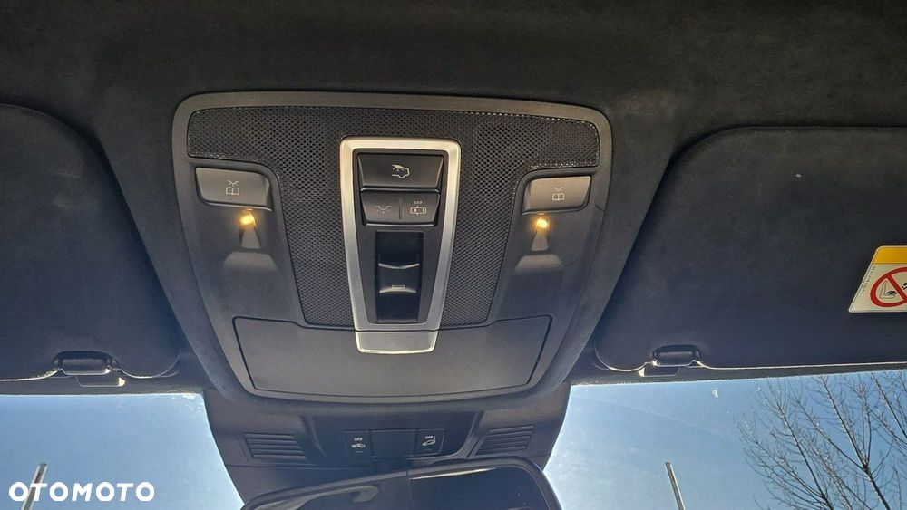 Mercedes-Benz GL - 16