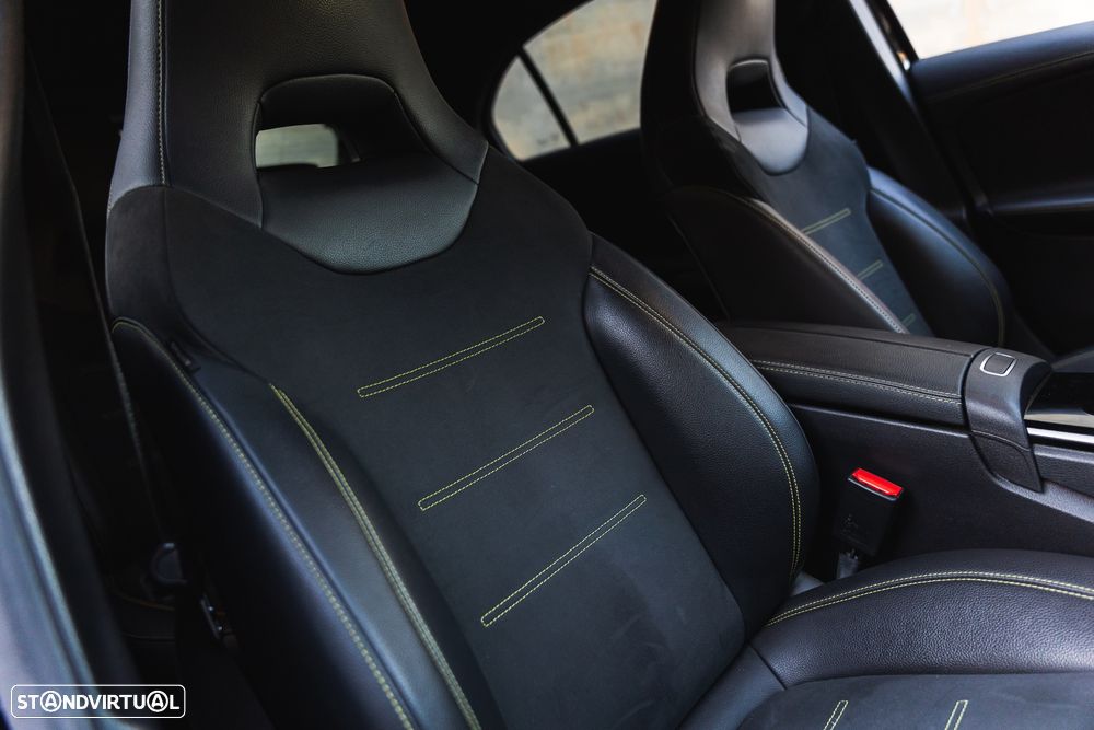 Mercedes-Benz A 180 7G-DCT Edition AMG Line - 28