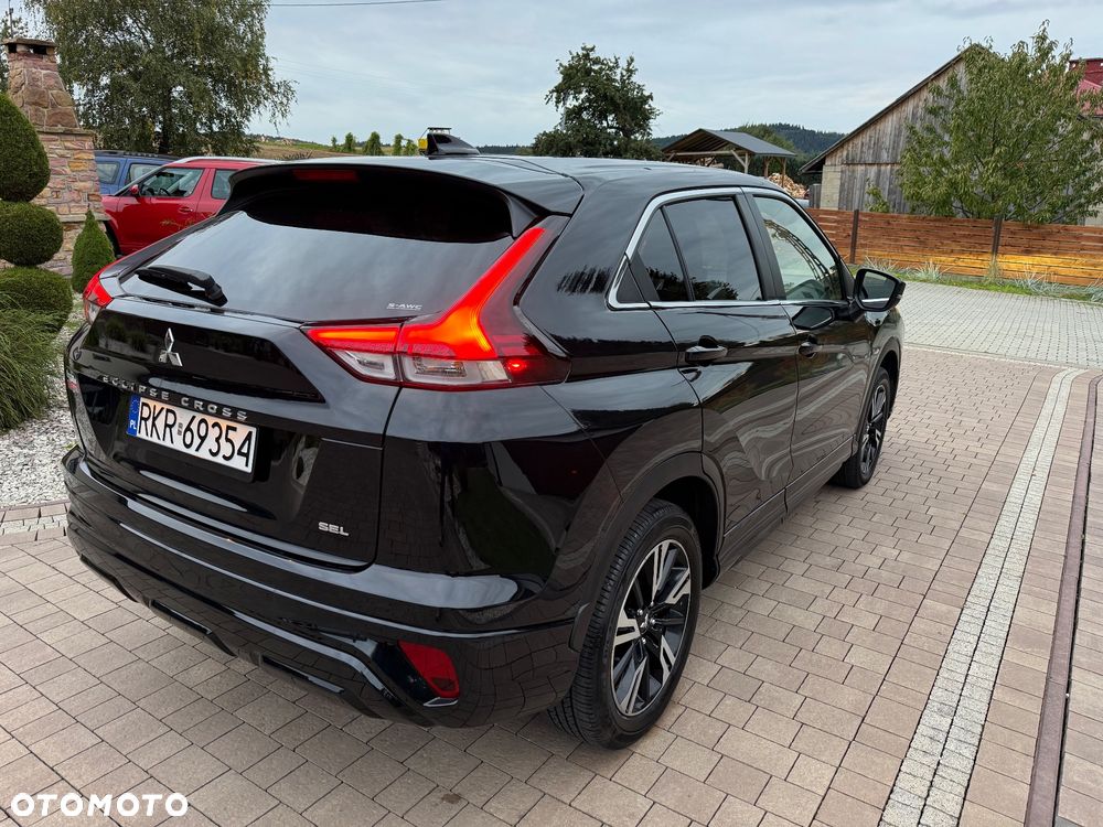 Mitsubishi Eclipse Cross - 38