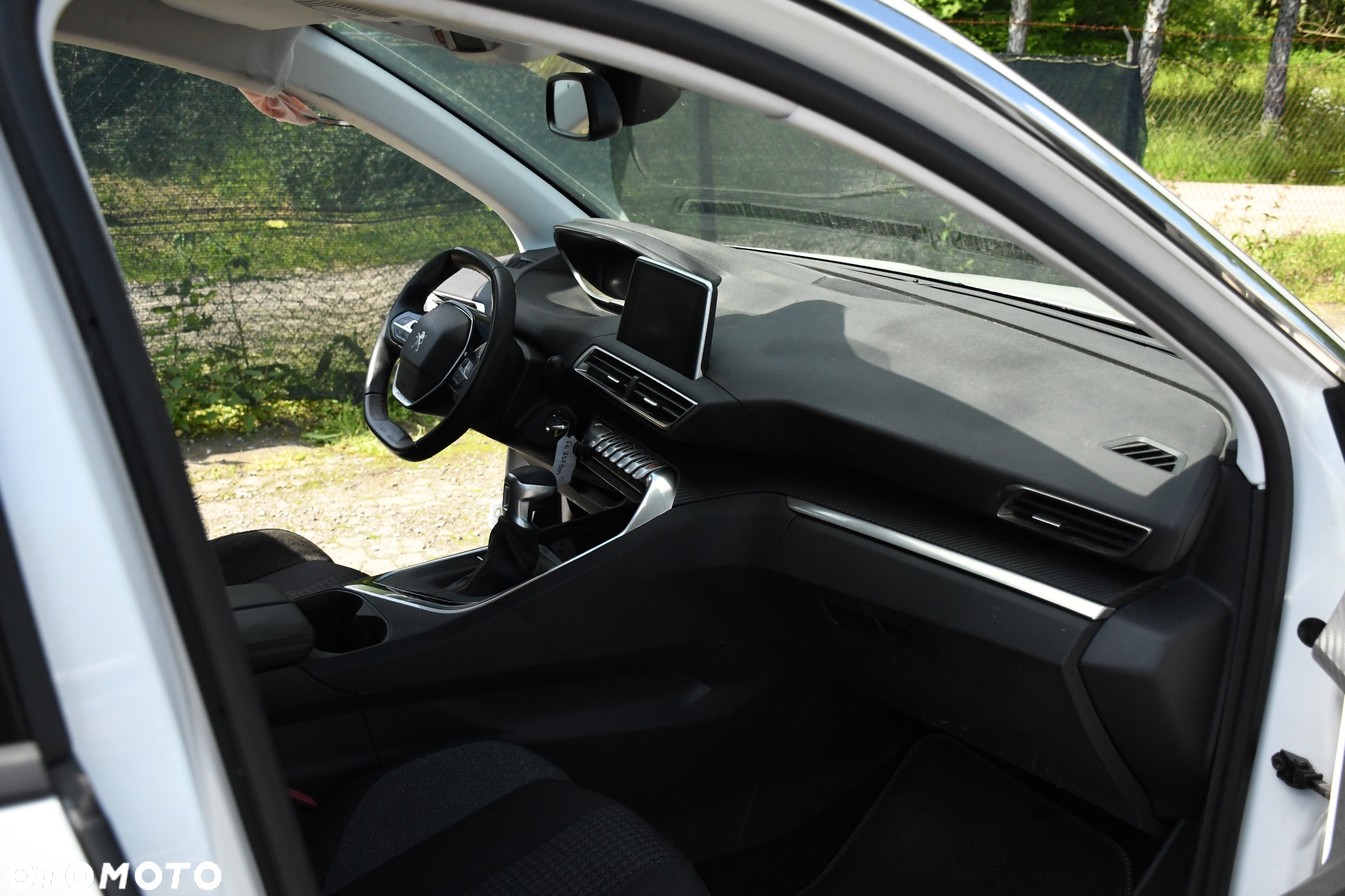 Peugeot 5008 1.5 BlueHDi Active S&S EAT8 - 7
