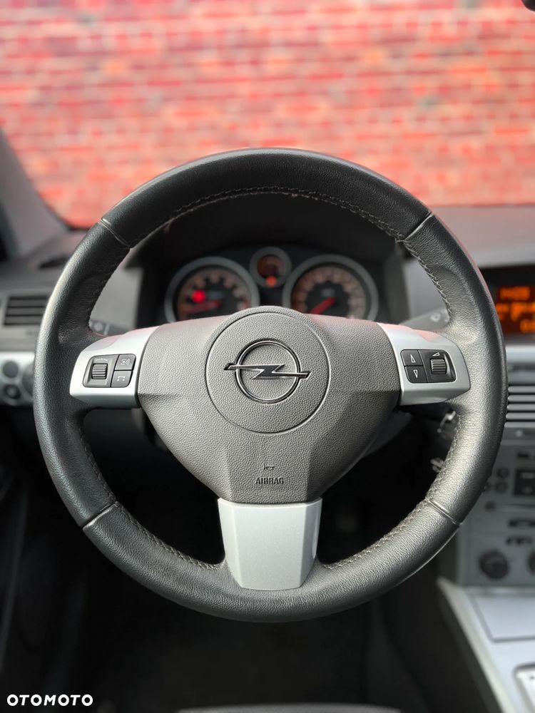 Opel Astra - 26