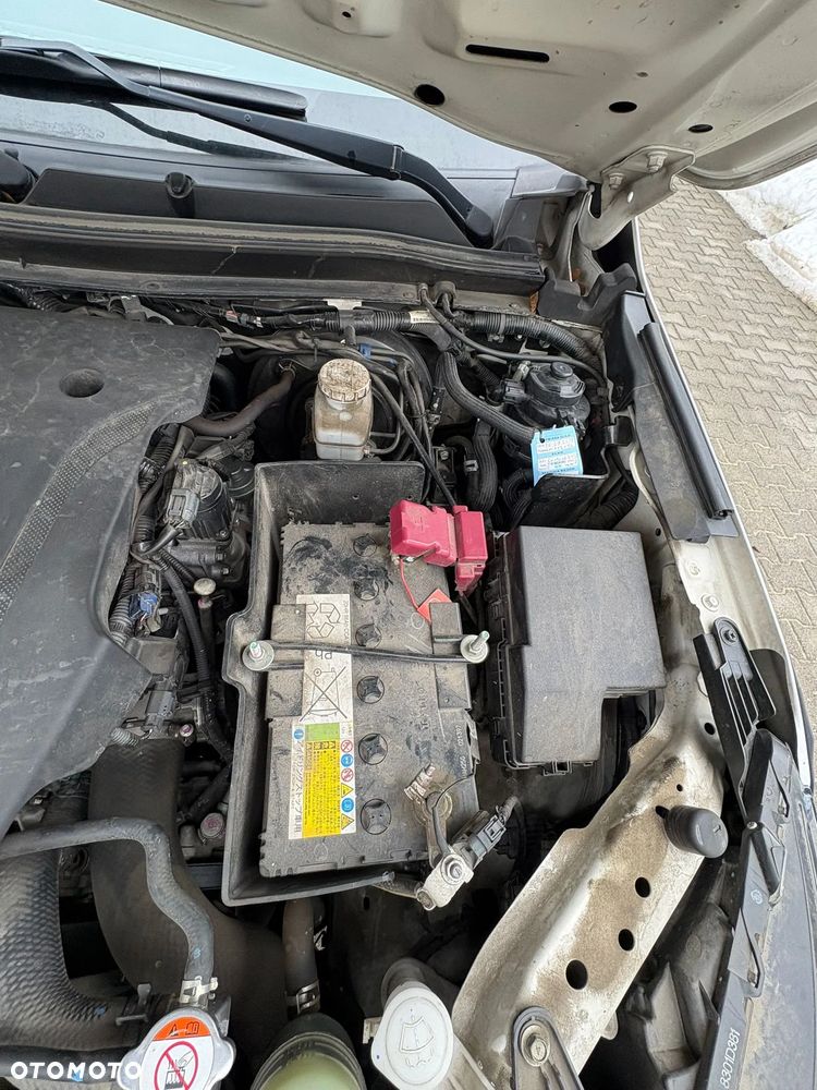 Mitsubishi L200 2.2 d DC Power Stark Basic - 5