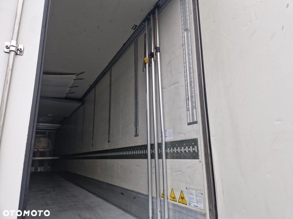 Krone SD CHŁODNIA/ DOPPELSTOCK/ CARRIER VECTOR 1950/ PODNOSZONA OŚ - 8