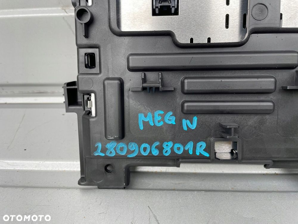 RENAULT MEGANE IV RADIO EKRAN WYŚWIETLACZ 280906801R - 4