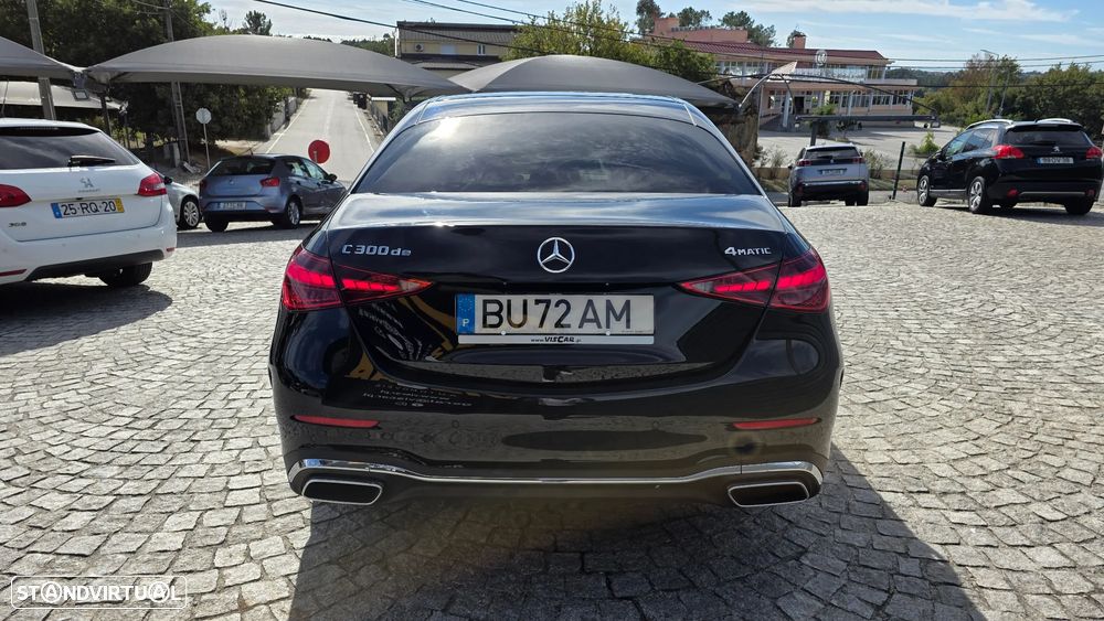Mercedes-Benz C 300 - 11