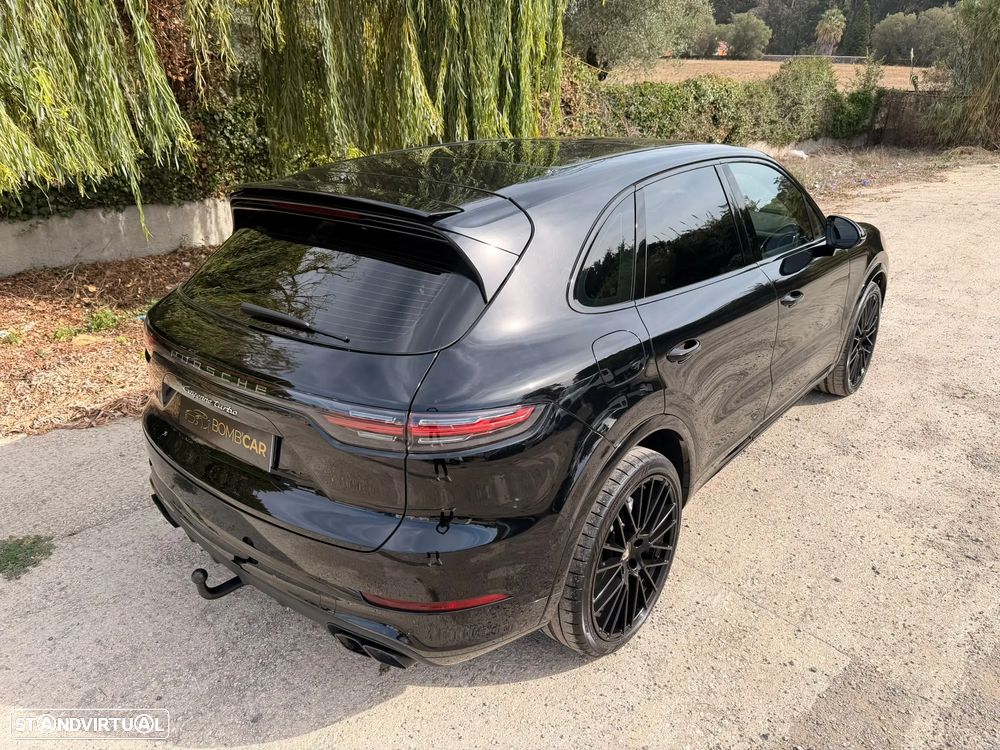 Porsche Cayenne Turbo - 58