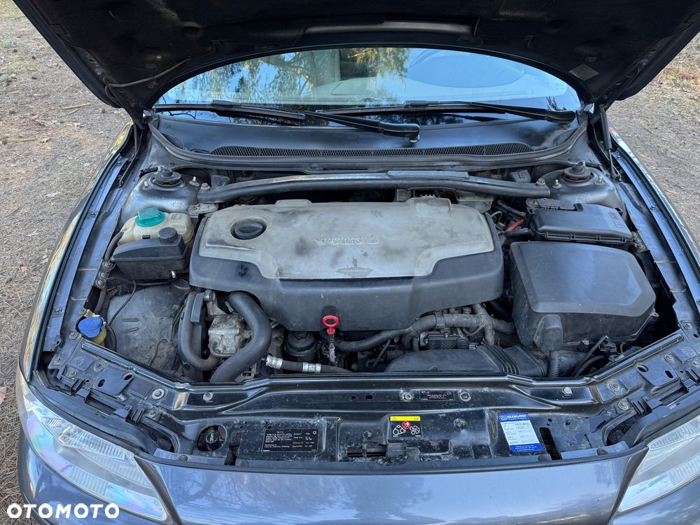 Volvo S60 2.4D Momentum - 22