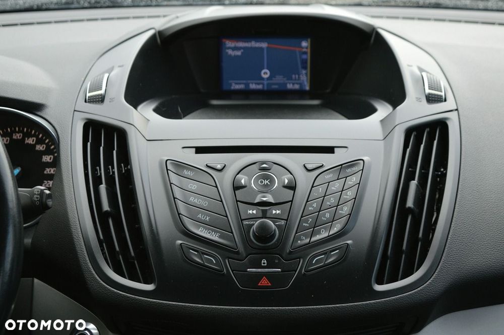 Ford Kuga - 23