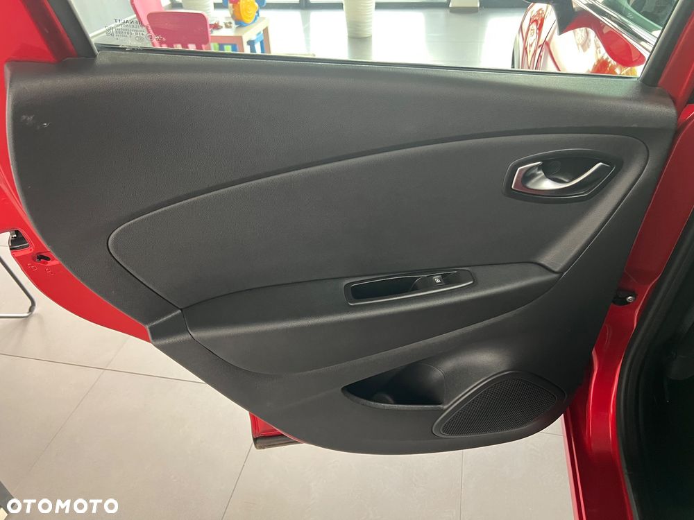 Renault Captur - 24