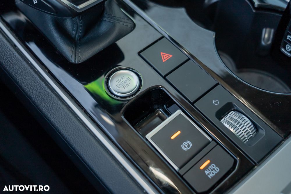 Volkswagen Touareg 3.0 V6 TDI SCR 4Motion Automatik Elegance - 22