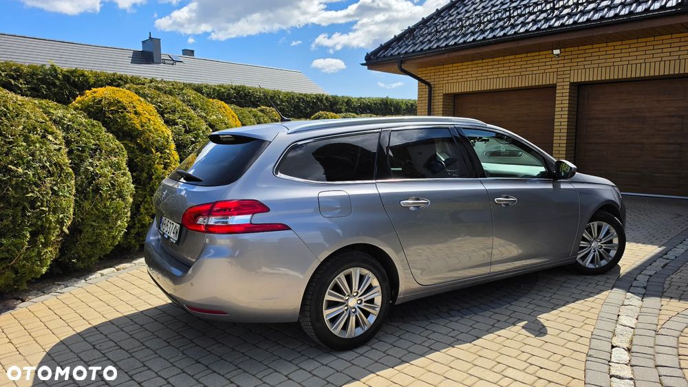 Peugeot 308 1.5 BlueHDi Allure S&S - 23