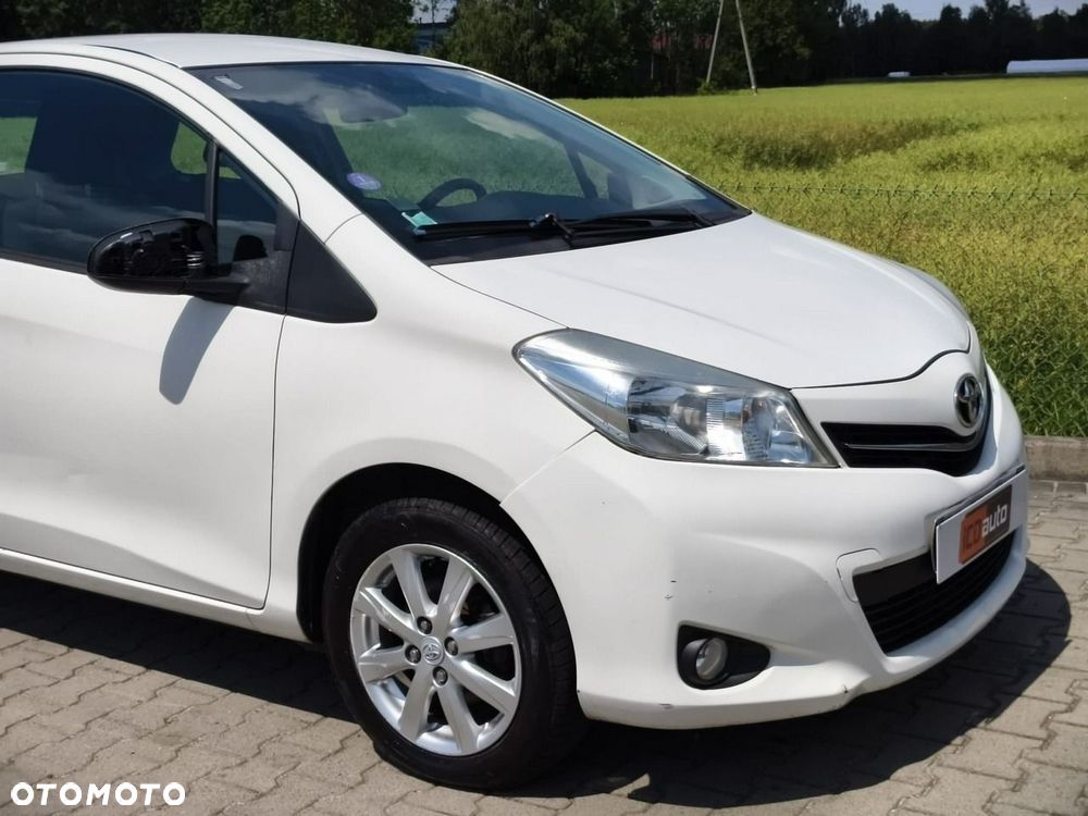 Toyota Yaris - 20