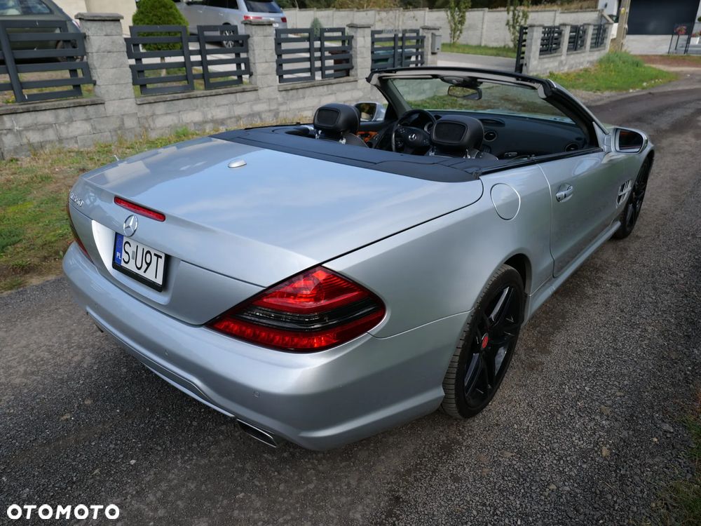 Mercedes-Benz SL - 8
