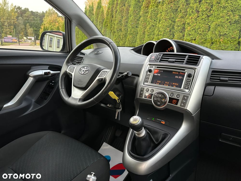 Toyota Verso - 21