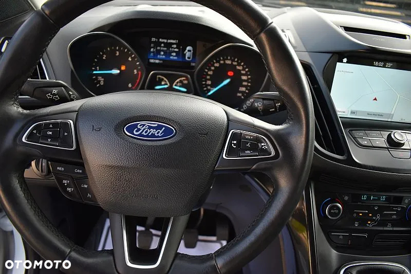 Ford Kuga 2.0 TDCi 4x2 Titanium - 17
