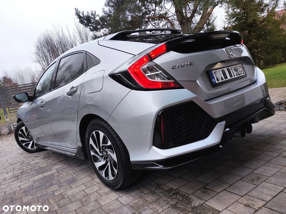 Honda Civic 1.5 i-VTEC Turbo Sport Plus - 9