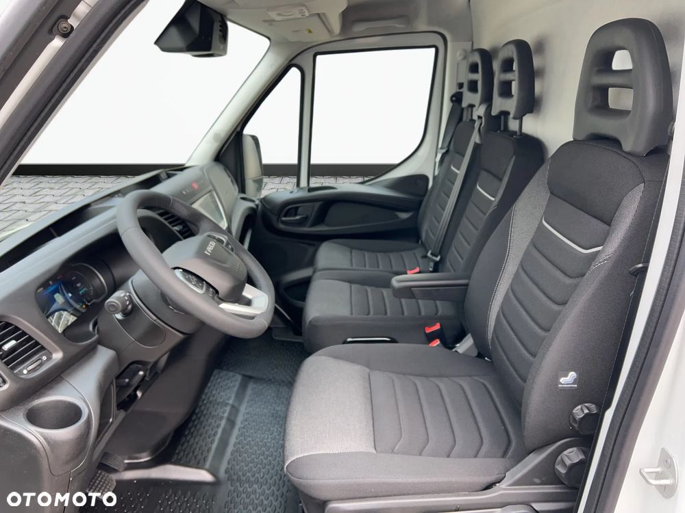 Iveco Daily L3H2 35S18HA V 3.0 Diesel 180KM Hi-Matic 2026 LEASING 100% - 19