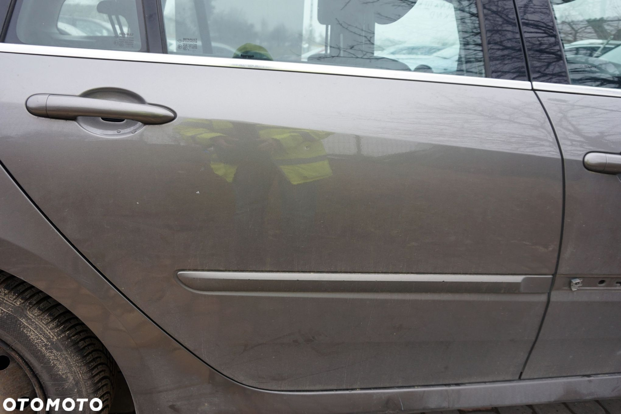 DRZWI TYLNE PRAWE LAGUNA III PH1 KOMBI TEKND  SZARY RENAULT 2007-2012 - 3
