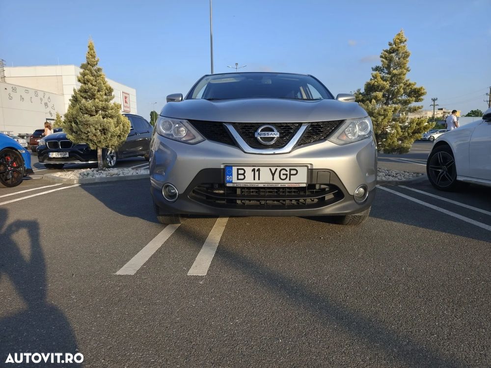 Nissan Qashqai - 1