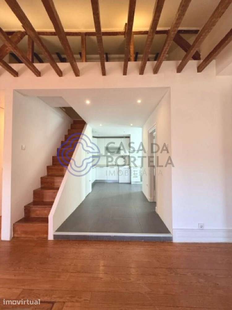 Apartamento T4 com Elevador e Vista sobre o Jardim Botanico | Príncipe - Grande imagem: 5/17