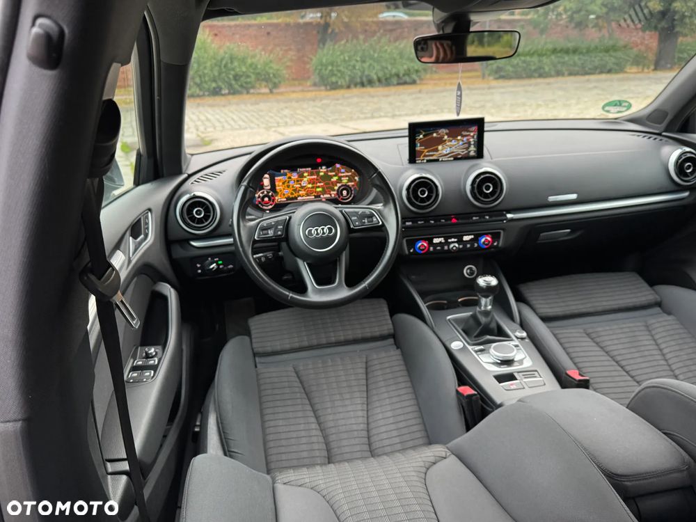 Audi A3 Sportback 2.0 TDI Sport - 30