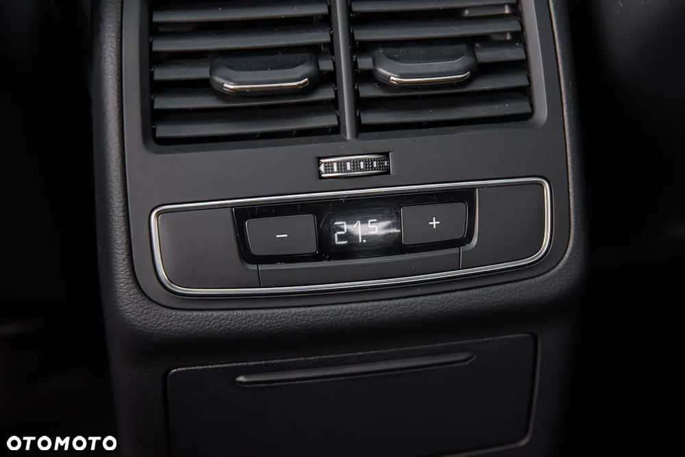 Audi A5 Sportback 40 TFSI Sport S tronic - 32