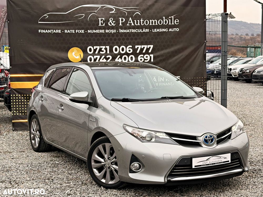 Toyota Auris ver-1-4-d--4d-unique - 9