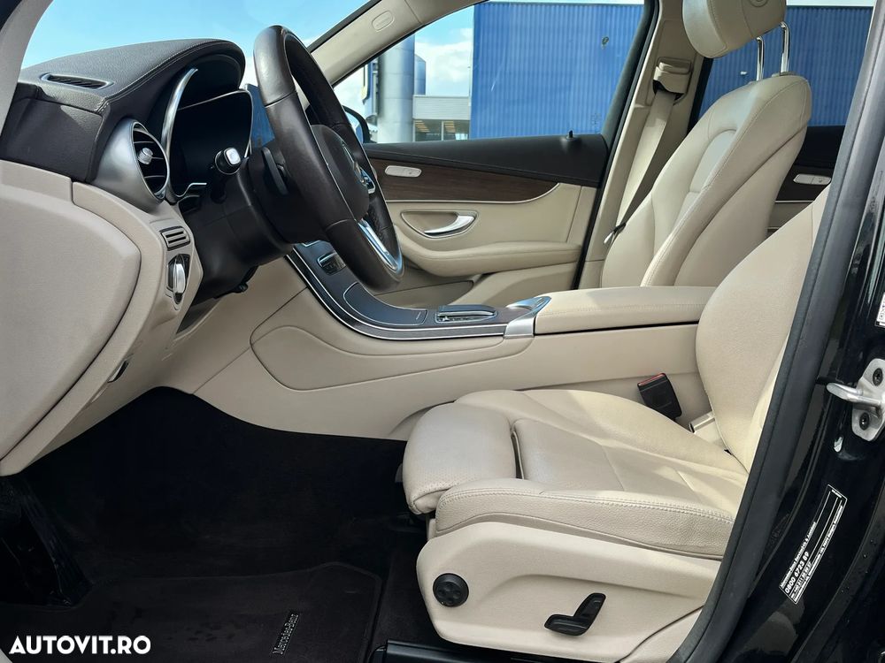 Mercedes-Benz GLC 300 4MATIC - 10