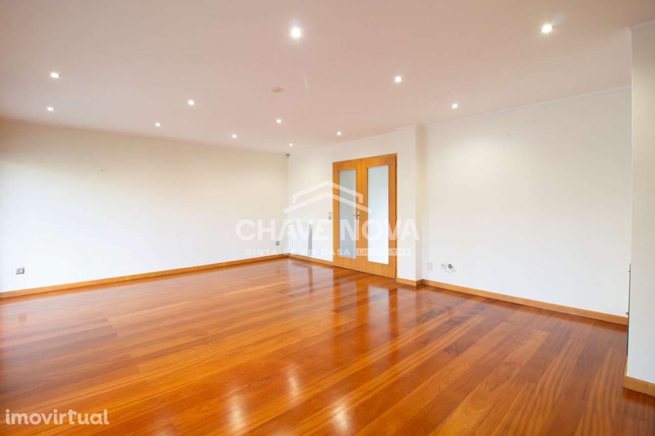 Moradia T4 em Valongo - Grande imagem: 5/25