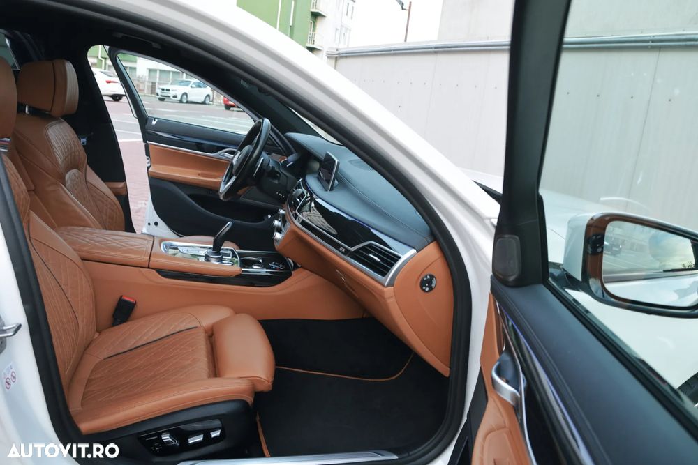 BMW Seria 7 740Ld xDrive MHEV - 10
