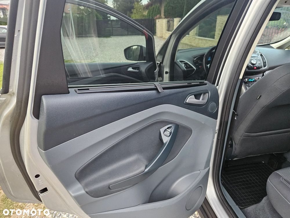 Ford C-MAX - 37