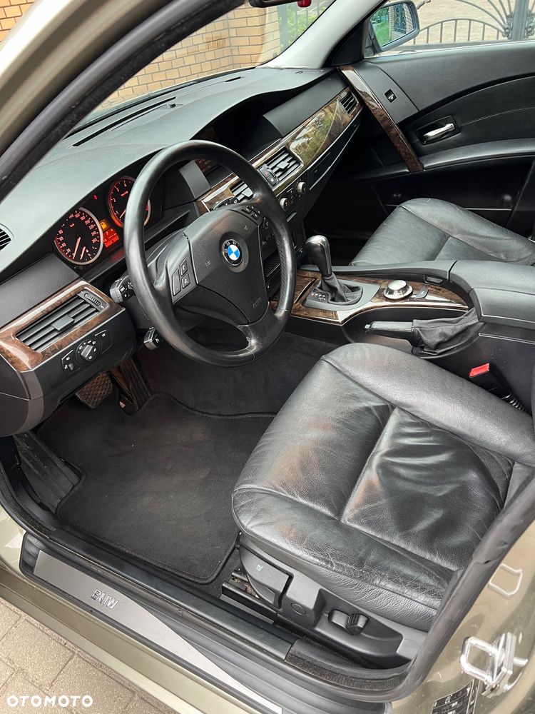 BMW Seria 5 - 12