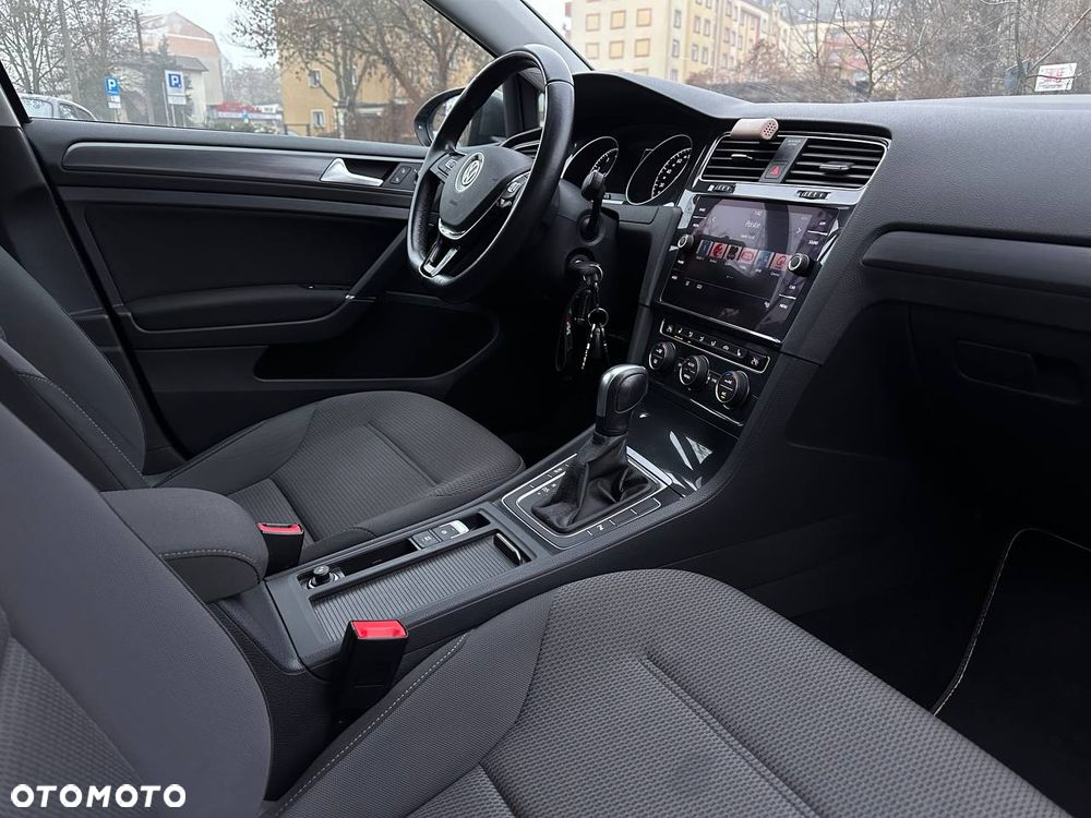 Volkswagen Golf 1.5 TSI ACT OPF DSG Comfortline - 11