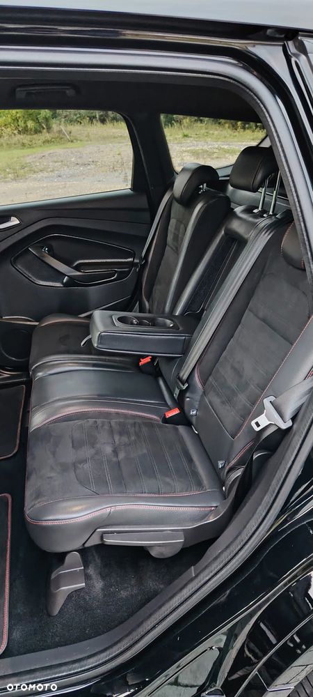 Ford Kuga 1.5 EcoBoost 2x4 ST-Line - 33
